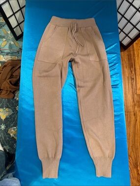 Women’s Knit Drawstring Jogger Pants - Taupe